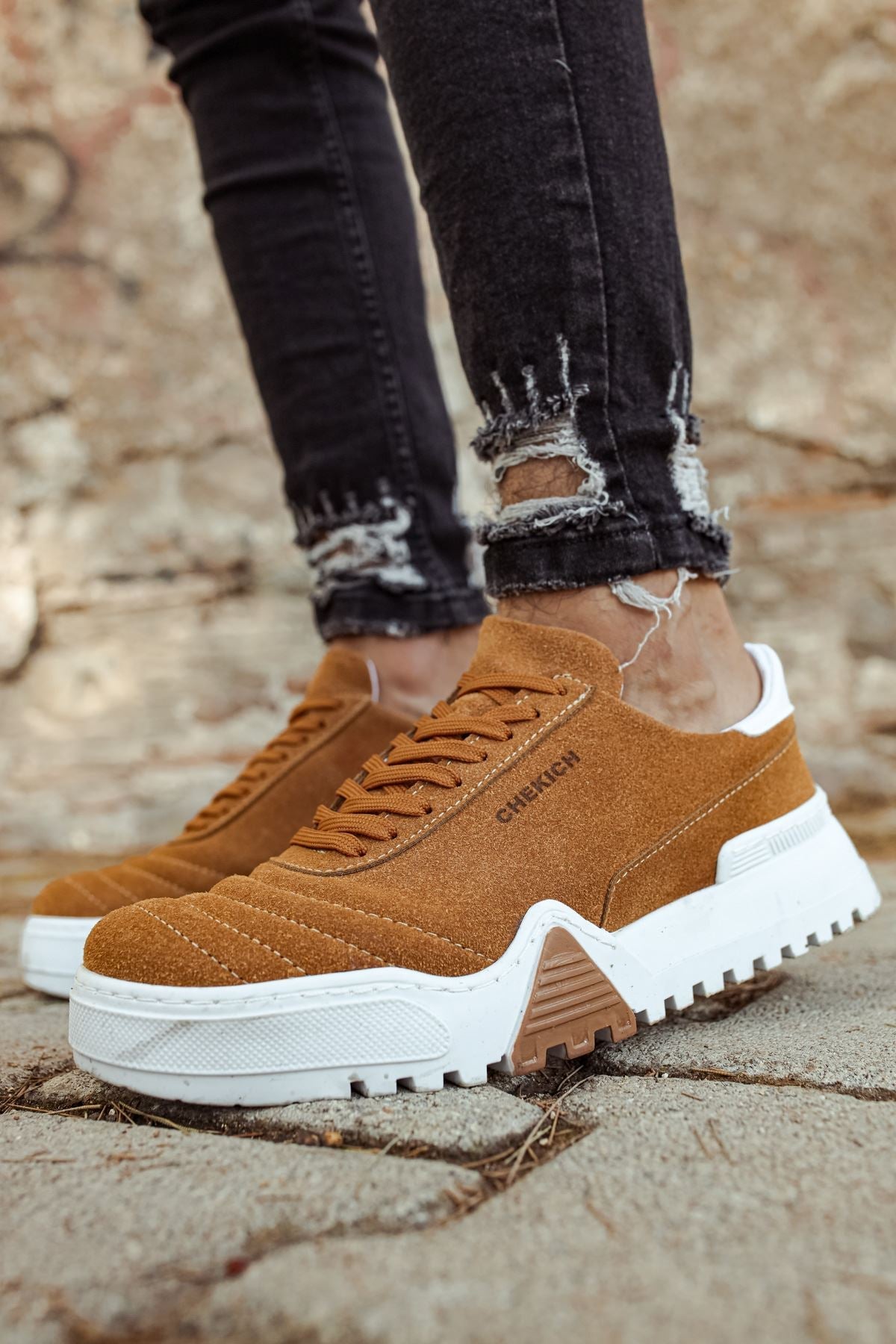 CH037 - SBT Men's Sneakers Tan/White