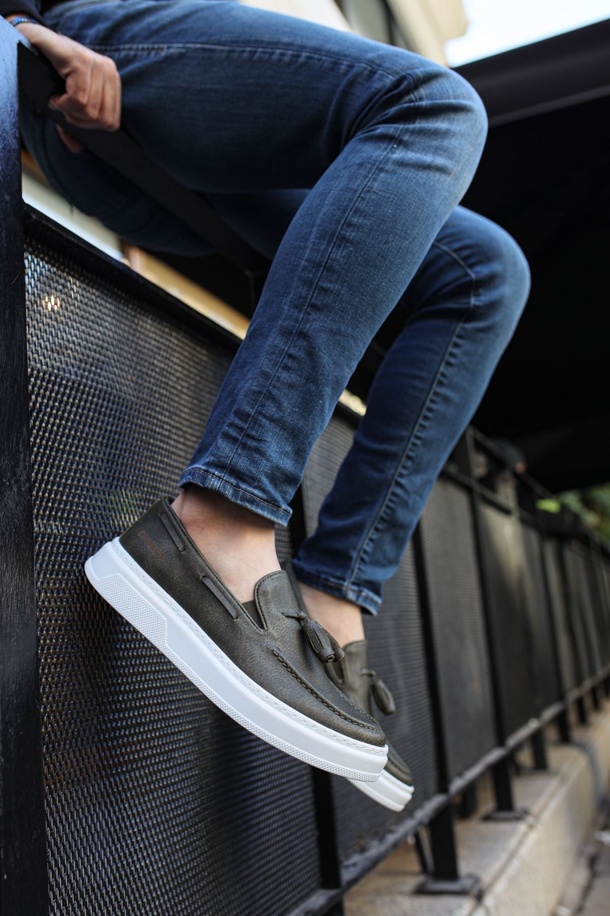 CH127 - CBT Loafer-X Men's Sneakers Khaki