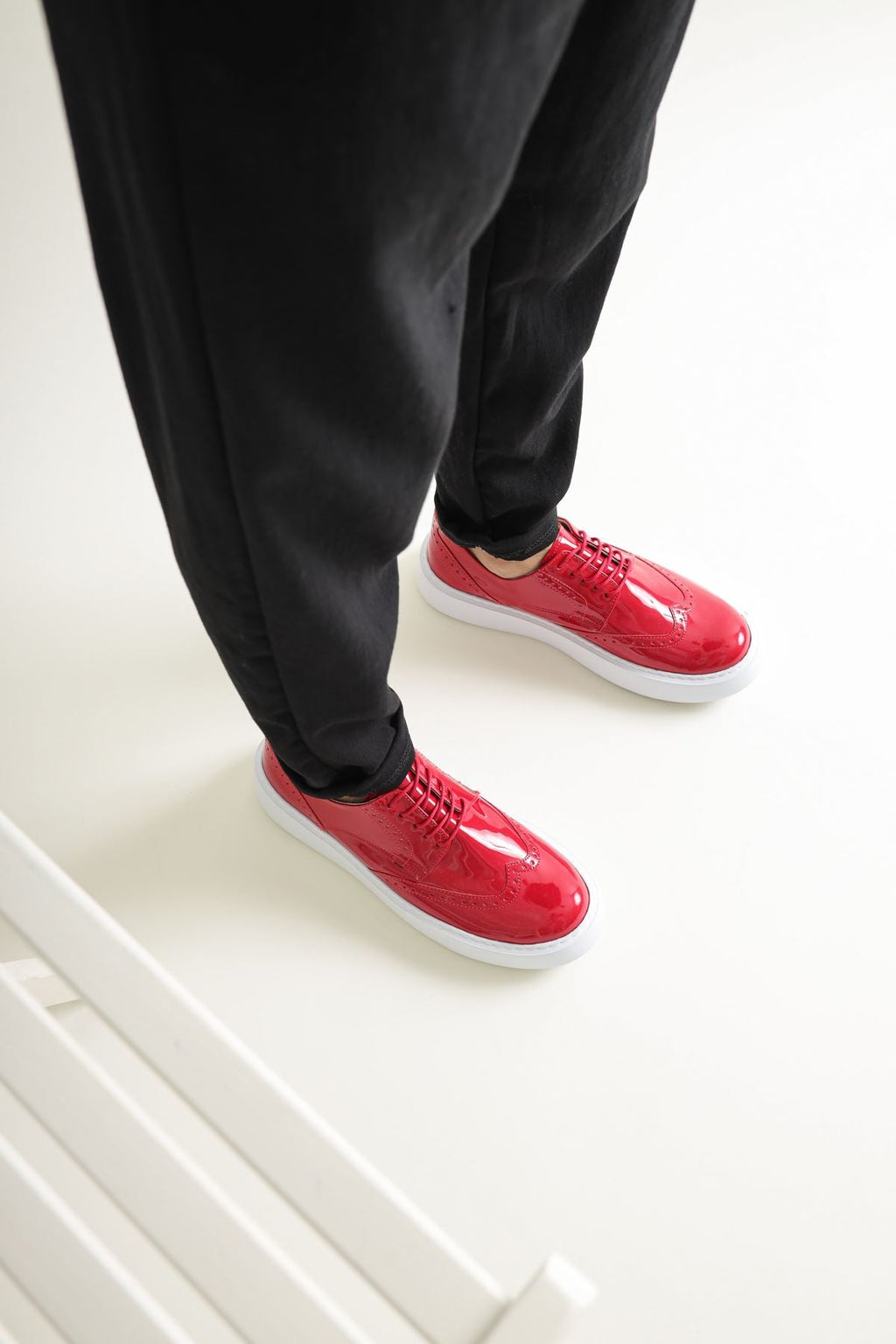 CH149 - RBT Change Over Men's Sneakers Red