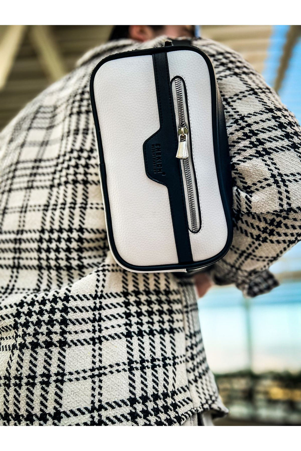 CH101 - Poani Tablet Erkek Çanta White/Black