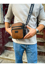 CH102 - Stealht Kare Erkek Çanta Black/Tan