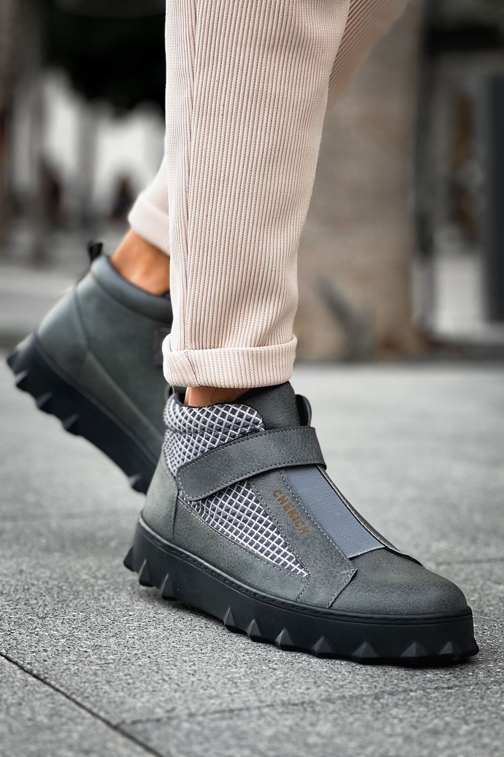 CH103 CST ፒራሚድ ረጅም የወንዶች ቦት ጫማዎች ግራጫ