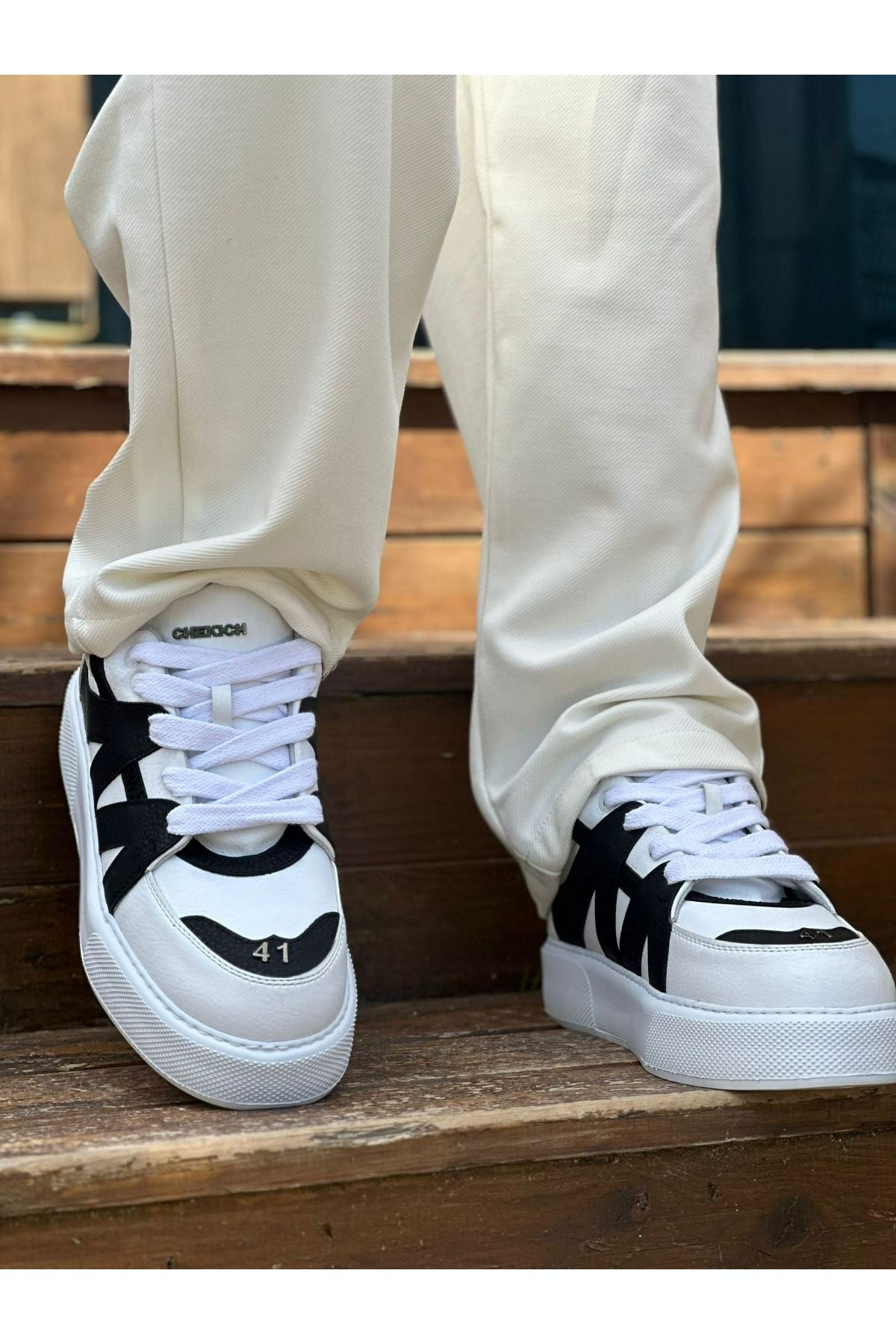 CH2407 - CBT Star-X የወንዶች አትሌቲክስ ጫማዎች ነጭ/ጥቁር