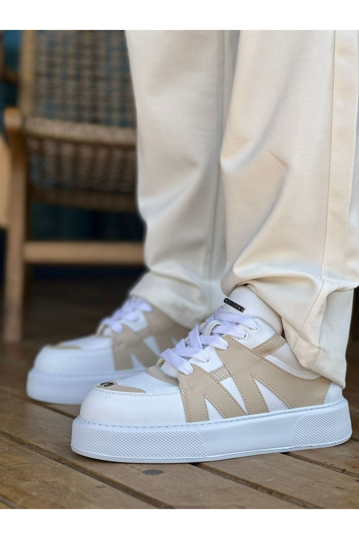 CH2407 - CBT Star-X የወንዶች አትሌቲክስ ጫማዎች ነጭ / ቤዥ