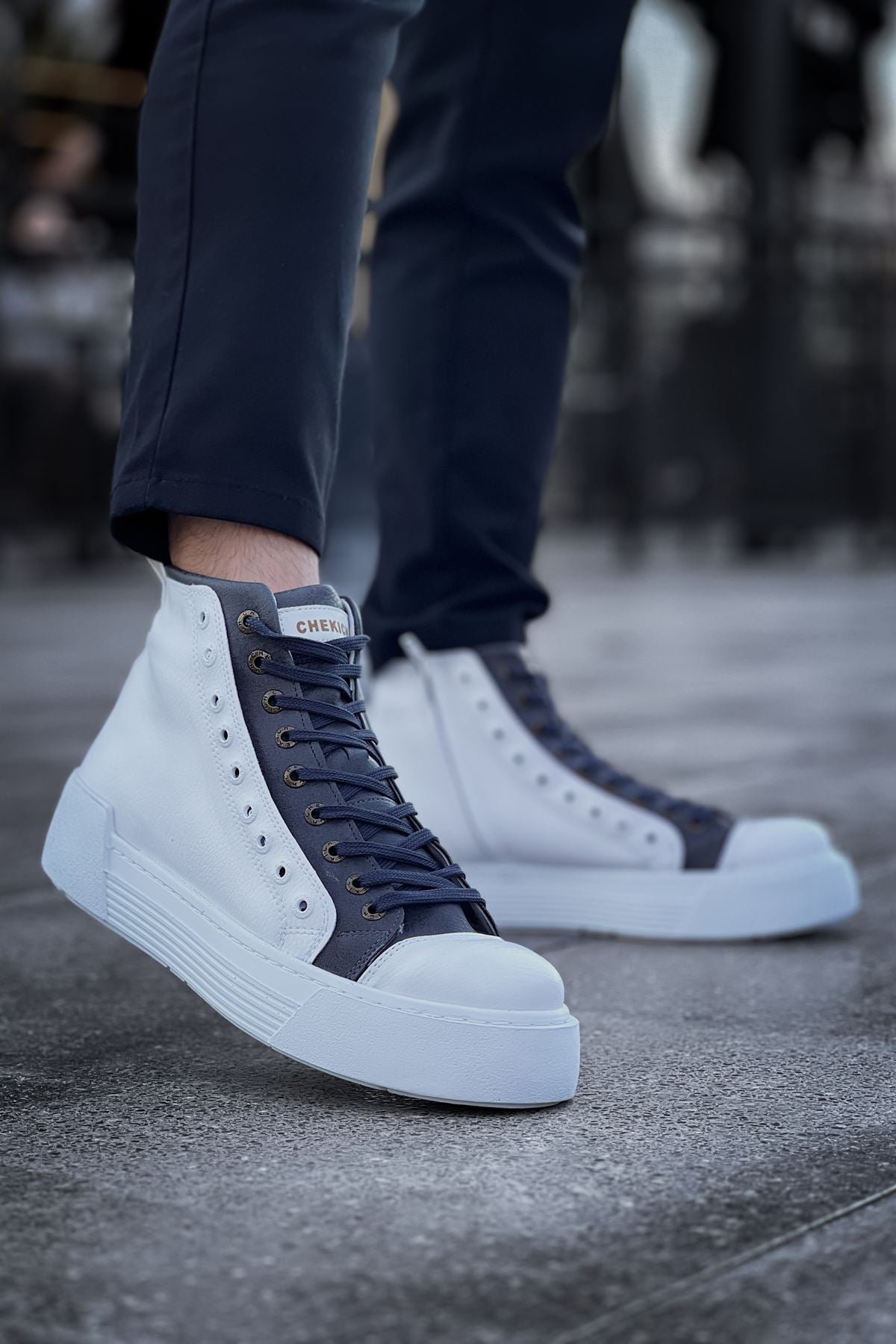 CH167 - GBT Blazer Men's Boots White/Grey